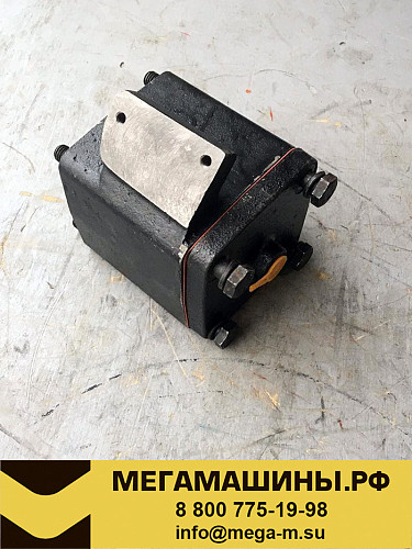 Цилиндр нейтрального положения серовусилителя (двухпоршневой) QH70-4211402-2